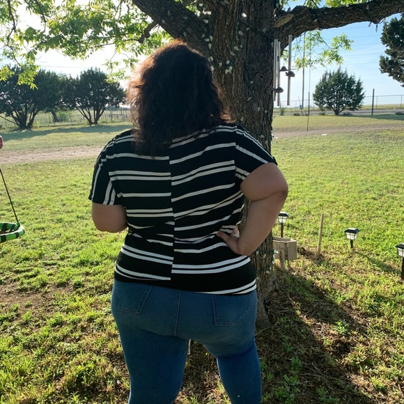 Striped Cuteness - Picture 4 of 6